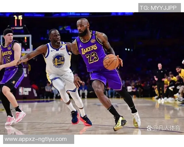 勒布朗强势回归助湖人逆袭活塞豪取11连胜勇士迎战高大阵容挑战